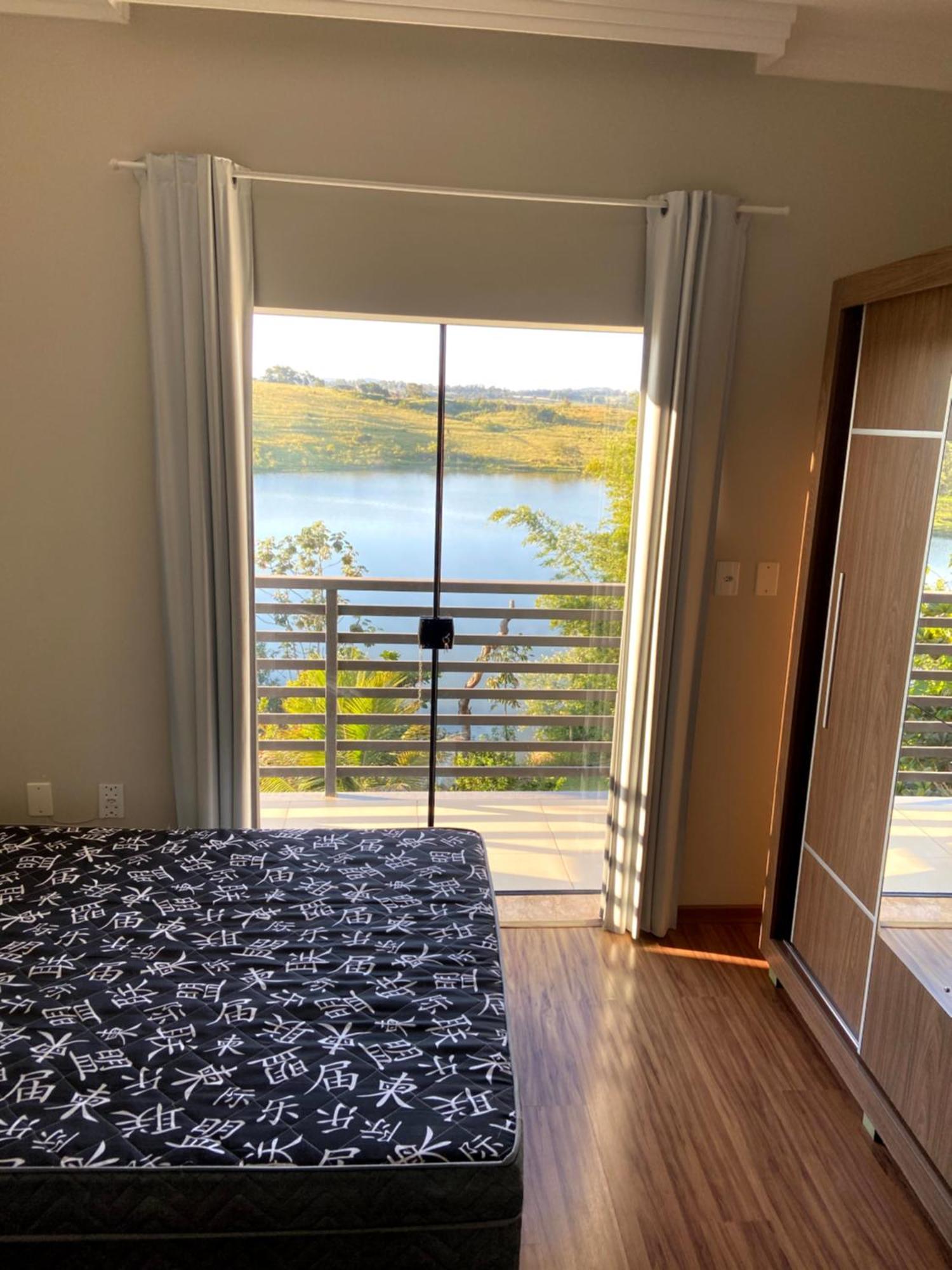 Casa Com Piscina Fundo Pra Represa E Ar Condicionado Casinhabrancadevaranda Ijaci Extérieur photo